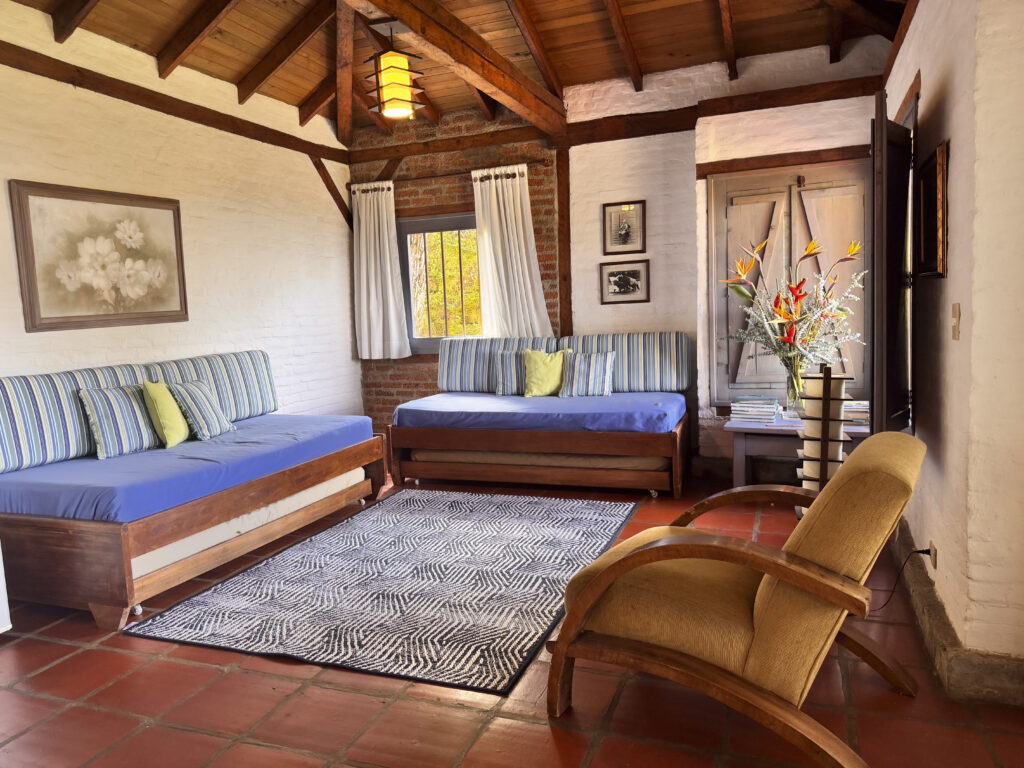 Cabana-Interior_20-1024x768-1