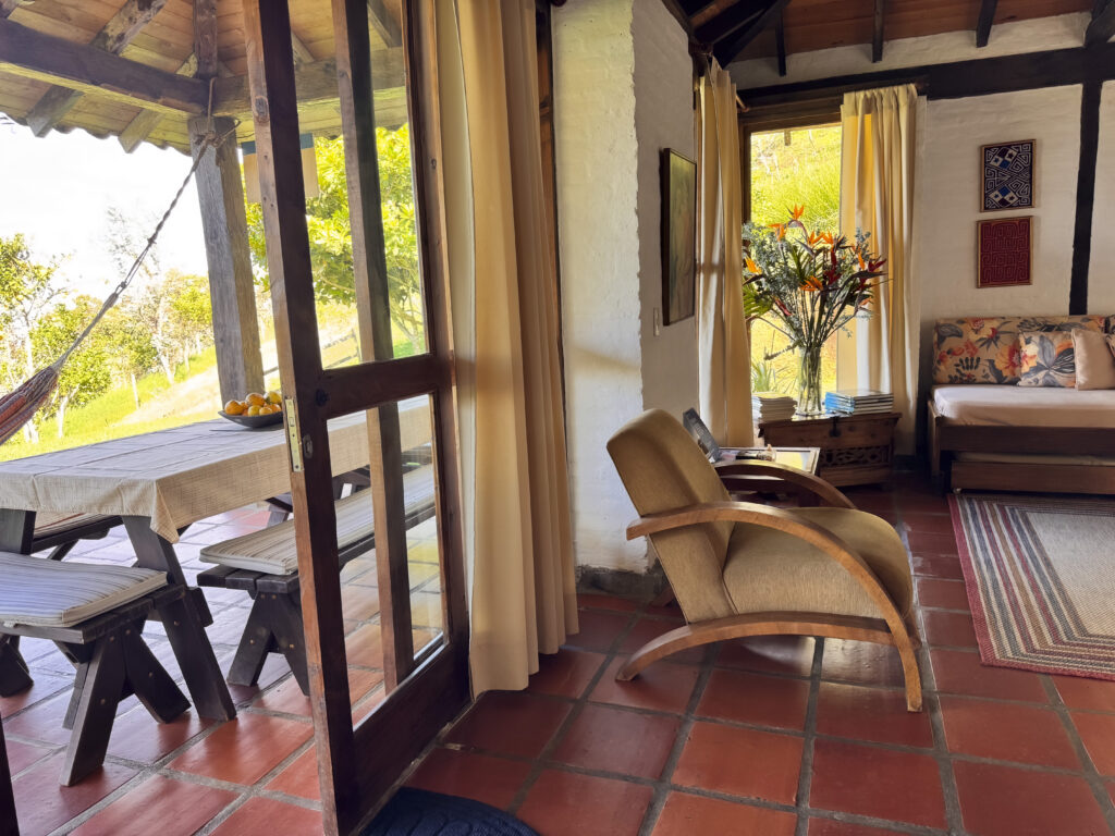 Cabana-Interior_76-1024x768-1